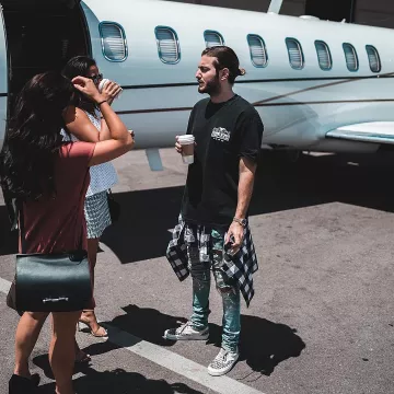 The Sneakers Vans Era 95 Dx (f. o. g) "fear Of God" worn by Alesso on his account Instagram