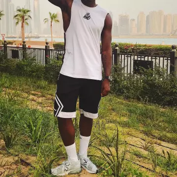 Les Sneakers Nike Air Max 270 Flyknit  portées par KSI sur son compte Instagram