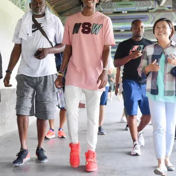 Sneakers Nike Air Yeezy 2 Sp "red October"  worn by De'Aron Fox on an Instagram account @brkicks