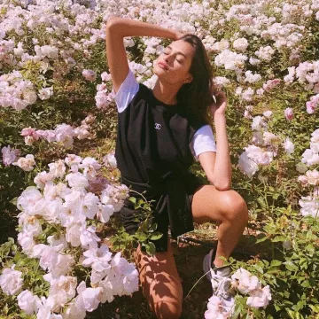 The pair of Louis Vuitton LV Archlight worn by Gizele Oliveira on his account Instagram