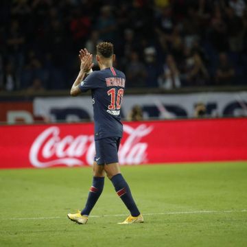 The Nike Paris Saint-Germain 2018/2019 worn by Neymar Jr on his account Instagram