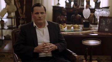 Le blazer noir de Tony Lip (Viggo Mortensen) dans Green Book