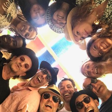 El sombrero de paja que lleva Bono en la cuenta de Instagram de Chris Rock