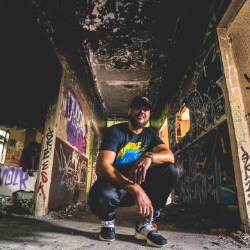 Sneakers The 10: Nike Air Presto "Off White" made by Tonton Gibs on his account Instagram