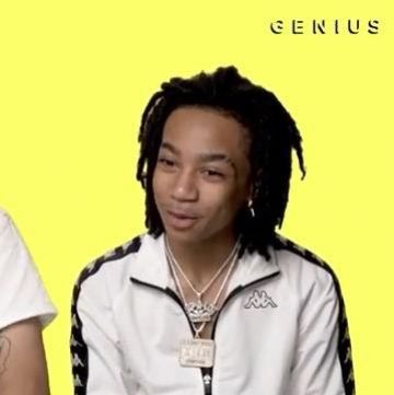 The tracksuit jacket white Kappa that bears the rapper YBN Nahmir on his account Instagram