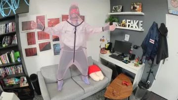 La mosquitera para humanos vista en el video "Objetos WTF" de Cyprien