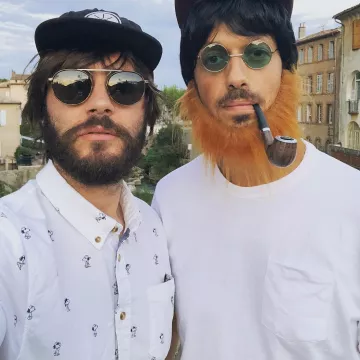 La camisa Vans x Snoopy usada por Cyprien en la cuenta de Instagram de @RafCarlito