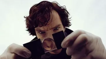 Sherlock Homles (Benedict Cumberbatch) Magnifier