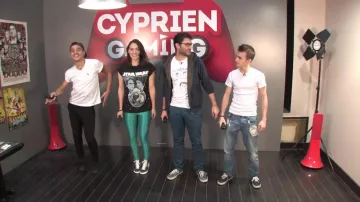 T-shirt blanc porté par Squeezie dans la vidéo "La honte ULTIME "