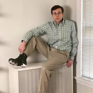 Les sneakers noires adidas Crazy 8 Adv Black que porte le youtubeur Brad Hall sur son instagram