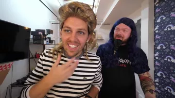 Les faux-cils diamants portés par Pierre croce dans sa vidéo "tu devines le prix ou t'es obligé de le porter"