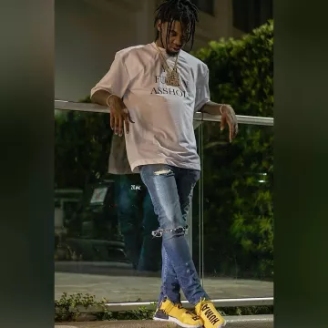 Les Sneakers Adidas Pw Human Race Nmd "pharrell"   portées par OFFSET sur son compte Instagram