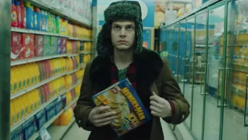Warm Trapper Hat worn by Warren Lipka (Evan Peters) as seen in American Animals