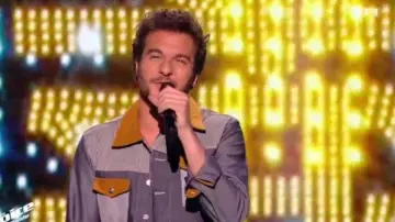 Jean jacket worn by Amir on the set of The Voice 2018