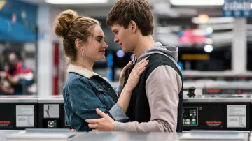 Trucker Jean jacket with fur collar worn by Debora (Lily James) in Baby Driver movie