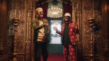 Le survêtement léopard Asos de Vald dans le clip Bizarre de Lorenzo