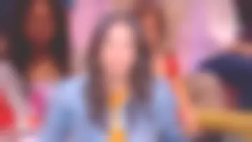 The t-shirt Cream of the cream of Janane Boudili in I love you etc... 04/09/2018