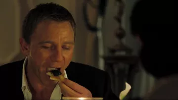 The caviar (beluga) enjoyed by James Bond (Daniel Craig) in Casino Royale