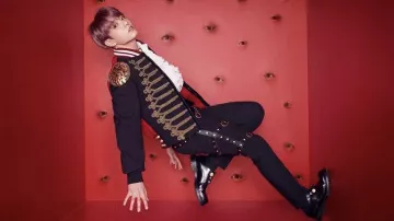 La chaqueta de estilo oficial Jungkook de BTS en el concepto fotográfico Love yourself "Answer"
