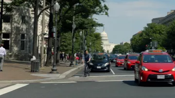 View of the US Capitol from Pennsylvania Avenue et 12th St in Washington, DC as seen in Tom Clancy's Jack Ryan S01E01