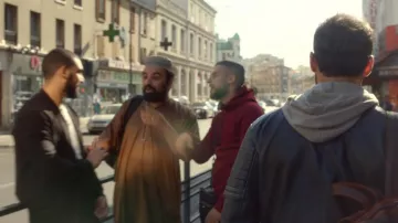 La Pharmacie de la Poste de Montreuil dans la série Jack Ryan S01E02