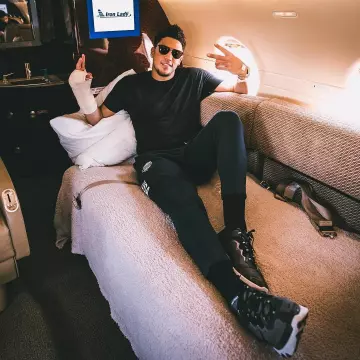 Les Sneakers Nike React Element 87 portées par Devin Booker sur son compte Instagram (@dbook)