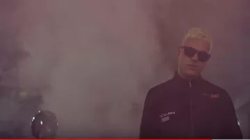 La chaqueta negra Puma x Outlaw que lleva PLK en su clip 250