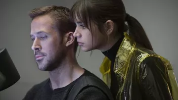 The waterproof transparent yellow worn by Joi (Ana de Armas) in Blade Runner 2049