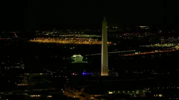 Le Monument de Washington et Thomas Jefferson Memorial, à Washington DC, comme on le voit dans les de Tom Clancy, Jack Ryan S01E06