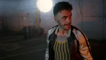 Bomber Jacker porté par Cassidy (Joe Gilgun) comme on le voit dans Prédicateur S03E07
