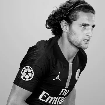 The Nike Jordan x PSG worn by Adrien Rabiot on his account Instagram @adrienrabiot_25