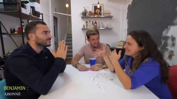 The scale flower pot Stone Cross in the video Punchlines rappers VS Punchlines amateur ?