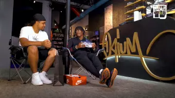 L'Opium Store à Paris dans la vidéo YouTube de Baloo "KOBA LaD – Bail 2 Sneakers"