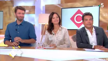 The printed shirt cherry of Marion Ruggiéri in C to you of the 05/09/2018