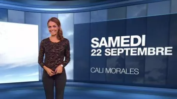Le  Cardigan noir imprimé de Cali Morales dans Météo (m6) du 22/09/2018