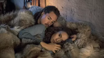 Viking fur blanket as seen in The Last Kingdom S02E08