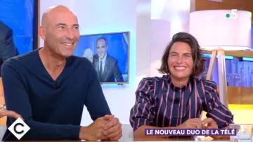 La robe à rayures de Alessandra Sublet dans C à vous du 21/09/2018