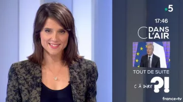 The jacket cover-Melanie Taravant in C to tell the 24/09/2018