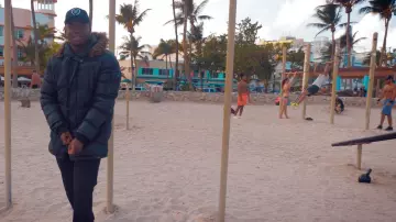 The Calisthenics Public Gym in Miami Beach in the clip Mans not hot Big Shaq