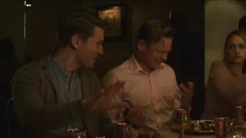 The shirt in Maniac (S01E01)