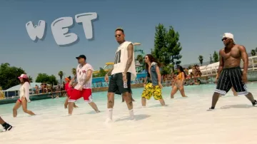 The white socks Nike Chris Brown in the music video "Pills & Automobiles"