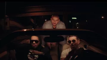 Sudadera 93 Empire de JoeyStarr en el videoclip On the Flag (Supreme NTM x Sofiane) de 93 Empire