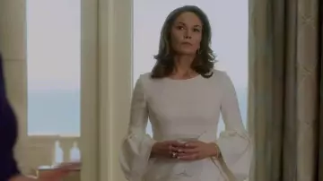 La robe blanche Polo Ralph Lauren d'Annette Shepherd (Diane Lane) dans House of Cards (S06)