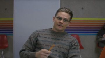 The glasses of Jed Milgrim (Billy Magnussen) in Maniac (S01E01)