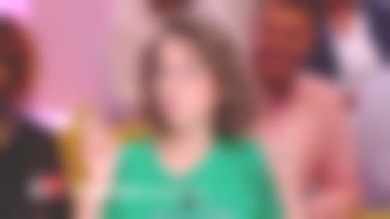 Le t-shirt Vert "Parlez-vous français ?" de Aurore Vincenti dans l'émission Je t'aime etc...