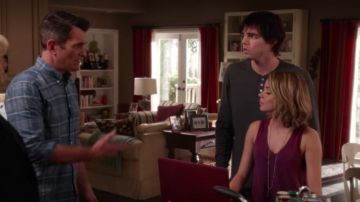 La concha roja de Haley Dunphy (Sarah Hyland) en Modern Family S07E03
