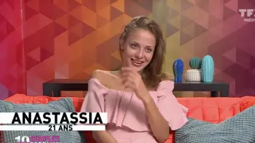 The combination of pink Anastasia Joutchkova in 10 couples perfect season 2