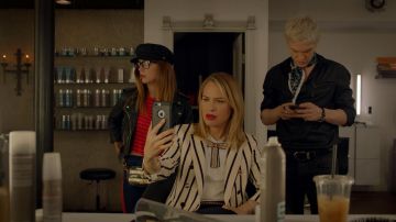 The leather jacket John Varvatos Mr. Gallant (Evan Peters) in American Horror Story S08E01