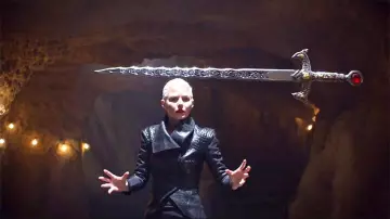 L'épée Excalibur de Emma Swan (Jennifer Morrison) dans Once Upon A Time S05E07