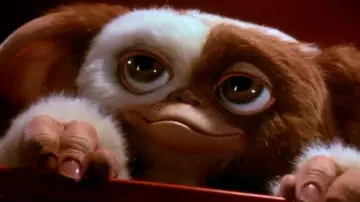 The replica plush of the wicked Mogwaï in Gremlins